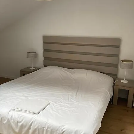 Apartment En Plein Coeur De Biscarrosse-plage, Front De Mer
