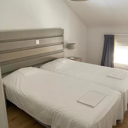 Apartment En Plein Coeur De Biscarrosse-plage, Front De Mer